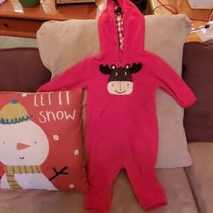 Carter's boy fleece onesie.